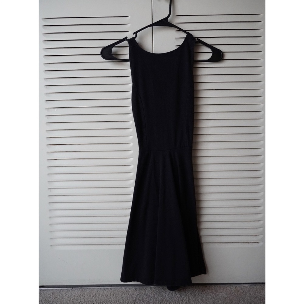 Black Cross Cutout Skater Dress - Hollister